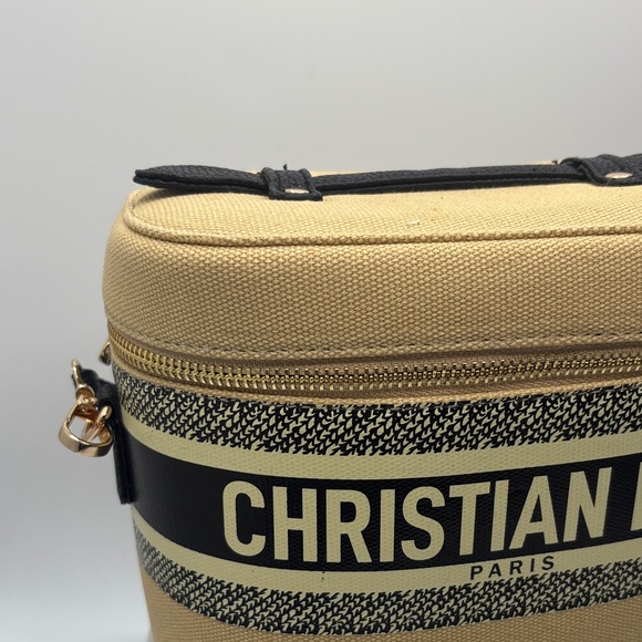 Christian Dior Beige and Black GWP Crossbody Bag - Picture 2 of 6